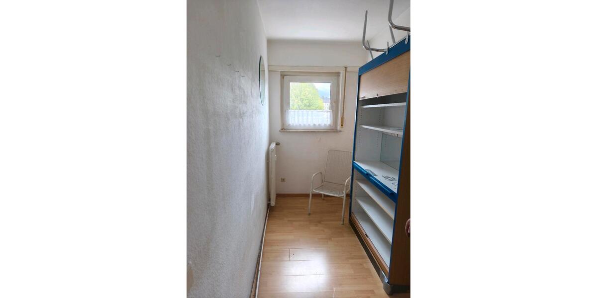 Etagenwohnung Mönchengladbach Nord - 2 Zimmer, 49 m&sup2;, 90.000&euro; | Angebot:26033995