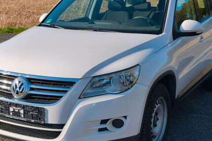 VW Tiguan 259.500 km 4.990 &euro; Neukirchen-Vluyn 47506