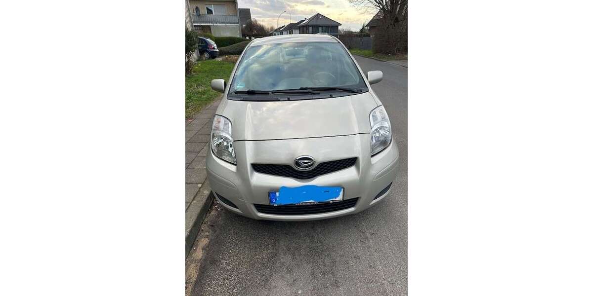 Daihatsu Charade 147.523 km 3.700 &euro; Jüchen, Stadt 41363