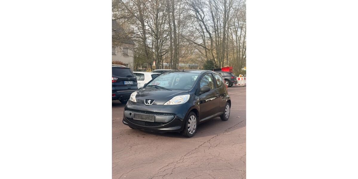 Peugeot 107 121.000 km 1.850 &euro; Mönchengladbach 41189
