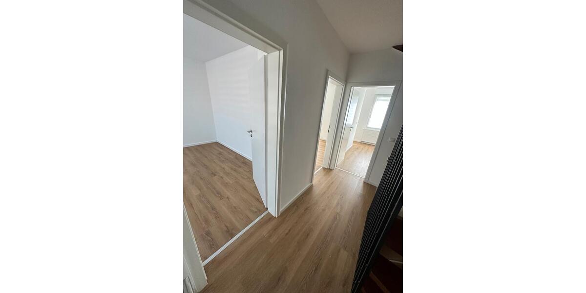 Reihenhaus Erkelenz - 5 Zimmer, 130 m&sup2;, 1.400&euro; | Angebot:25844197