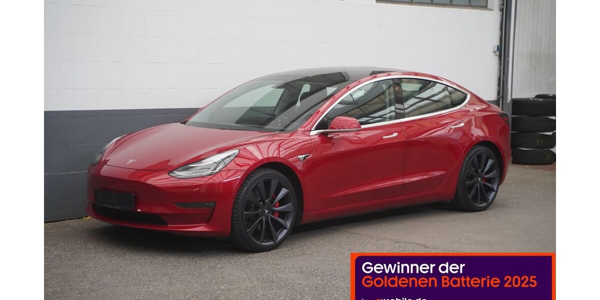 Tesla Model 3 138.688 km 23.650 &euro; Mönchengladbach 41236