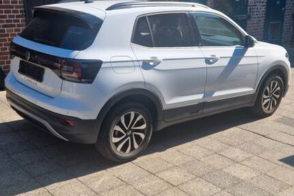 VW T-Cross 24.000 km 18.450 &euro; Erkelenz 42812