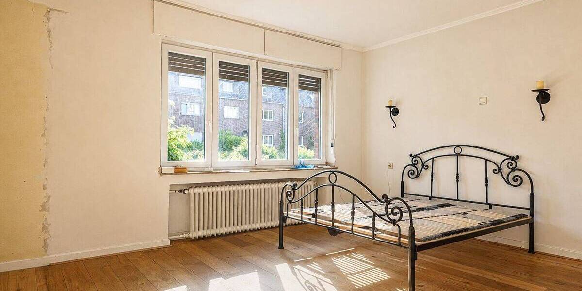 Mehrfamilienhaus, Wohnhaus Krefeld / Bockum Bockum - 6 Zimmer, 157 m&sup2;, 598.000&euro; | Angebot:26797145