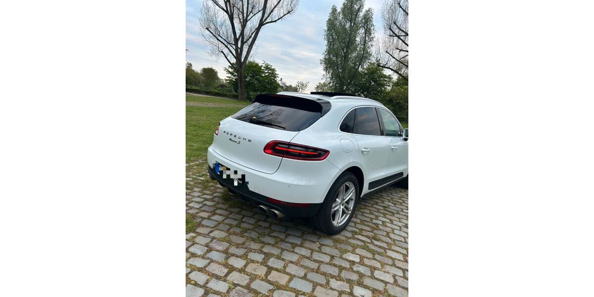 Porsche Macan 172.000 km 27.700 &euro; Meerbusch 40667