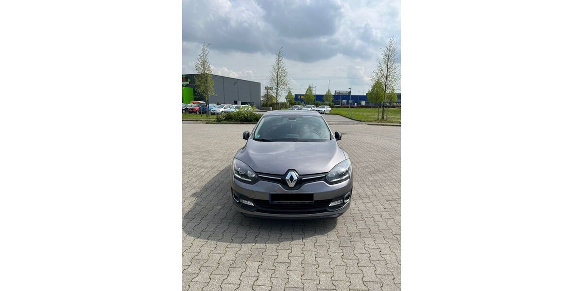 Renault Megane 122.521 km 5.500 &euro; Willich 47877