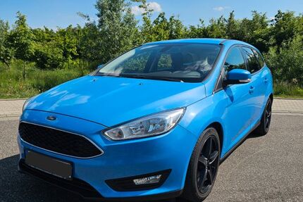 Ford Focus 129.000 km 8.999 &euro; Heinsberg 52525