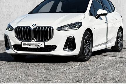 BMW 220 Active Tourer 11.386 km 33.900 &euro; Erkelenz 41812