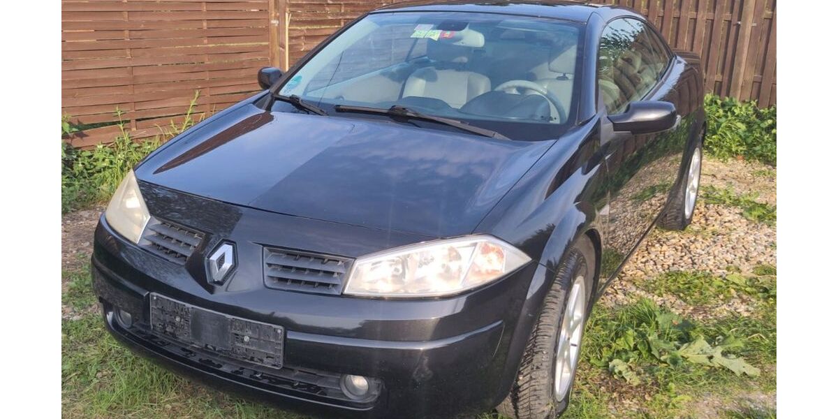 Renault Megane 144.000 km 2.400 &euro; Straelen 47638