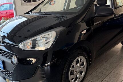 Hyundai i10 29.769 km 8.999 &euro; Grefrath-Oedt 47929