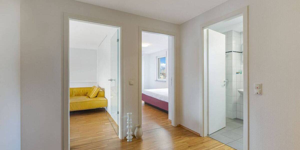 Etagenwohnung Düsseldorf Bilk - 2 Zimmer, 63 m&sup2;, 355.000&euro; | Angebot:26065138