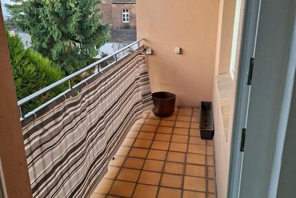 Wohnung Krefeld Benrad - 2 Zimmer, 72 m&sup2;, 505&euro; | Angebot:25784062