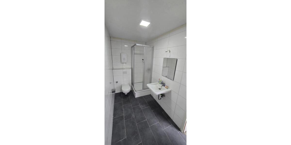 Etagenwohnung Korschenbroich - 3 Zimmer, 110 m&sup2;, 980&euro; | Angebot:25333064