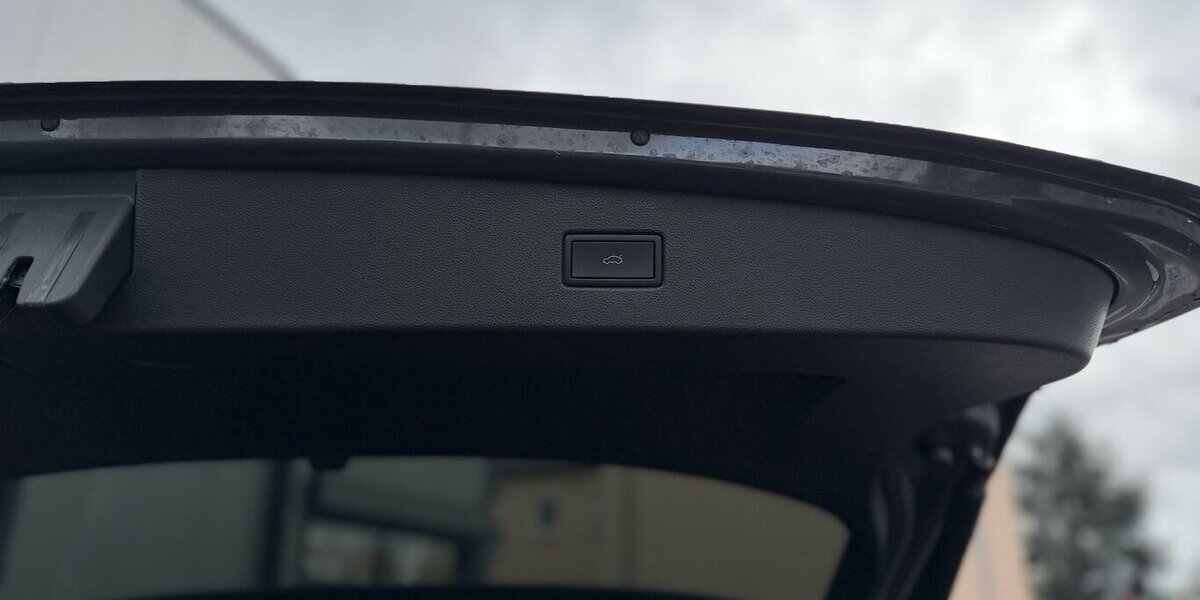 VW Tiguan R-Line 4Motion Pano Memory Keyless 14.600 km 42.900 &euro; Mönchengladbach 41066