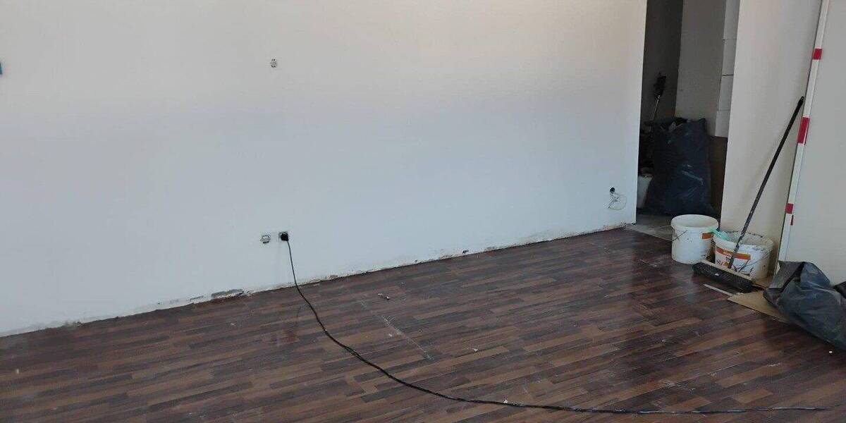 Etagenwohnung Düsseldorf Friedrichstadt - 2 Zimmer, 65 m&sup2;, 1.180&euro; | Angebot:26879414