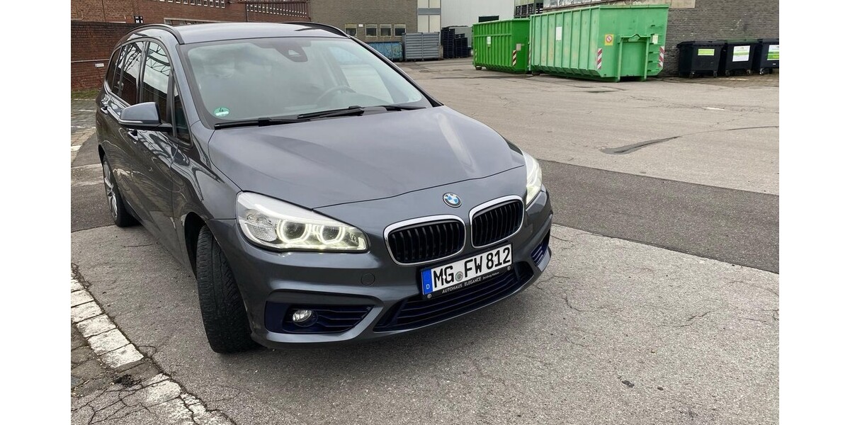 BMW 218d 140.000 km 15.100 &euro; Mönchengladbach 41061