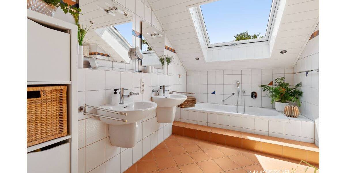 Mehrfamilienhaus, Wohnhaus Wassenberg Effeld - 6 Zimmer, 165 m&sup2;, 499.000&euro; | Angebot:25999720