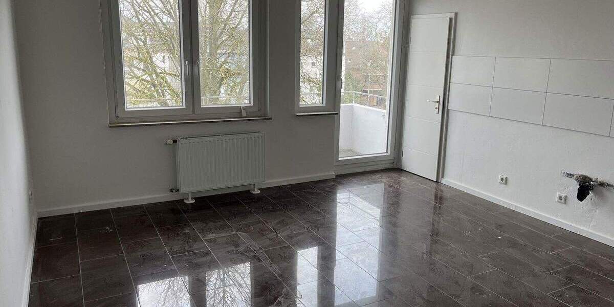 Etagenwohnung Krefeld Stadtmitte - 3 Zimmer, 91 m&sup2;, 700&euro; | Angebot:25780302