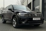 VW Tiguan Allspace R-LIne / 4Motion / Pano / Memory 99.000 km 33.490 &euro; Mönchengladbach 41066