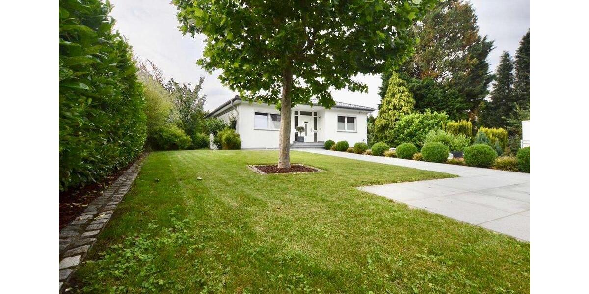 Einfamilienhaus Willich - 5 Zimmer, 150 m&sup2;, 3.350&euro; | Angebot:26461519