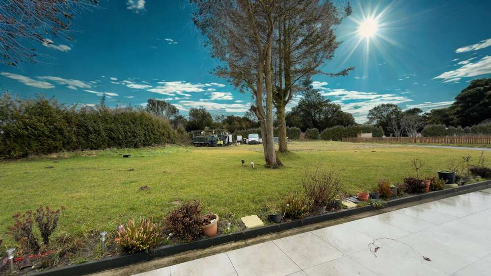 Einzigartiges Traumhaus mit Baupotenzial & hochwertiger Ausstattung - Zweifamilienhaus Straelen | Angebot:25056604