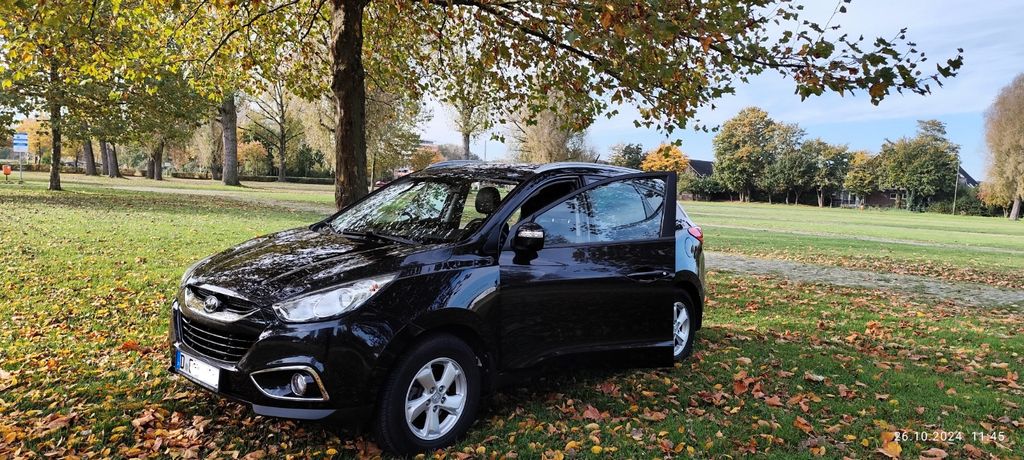 Hyundai ix35 92.500 km 9.250 &euro; Düsseldorf 40625