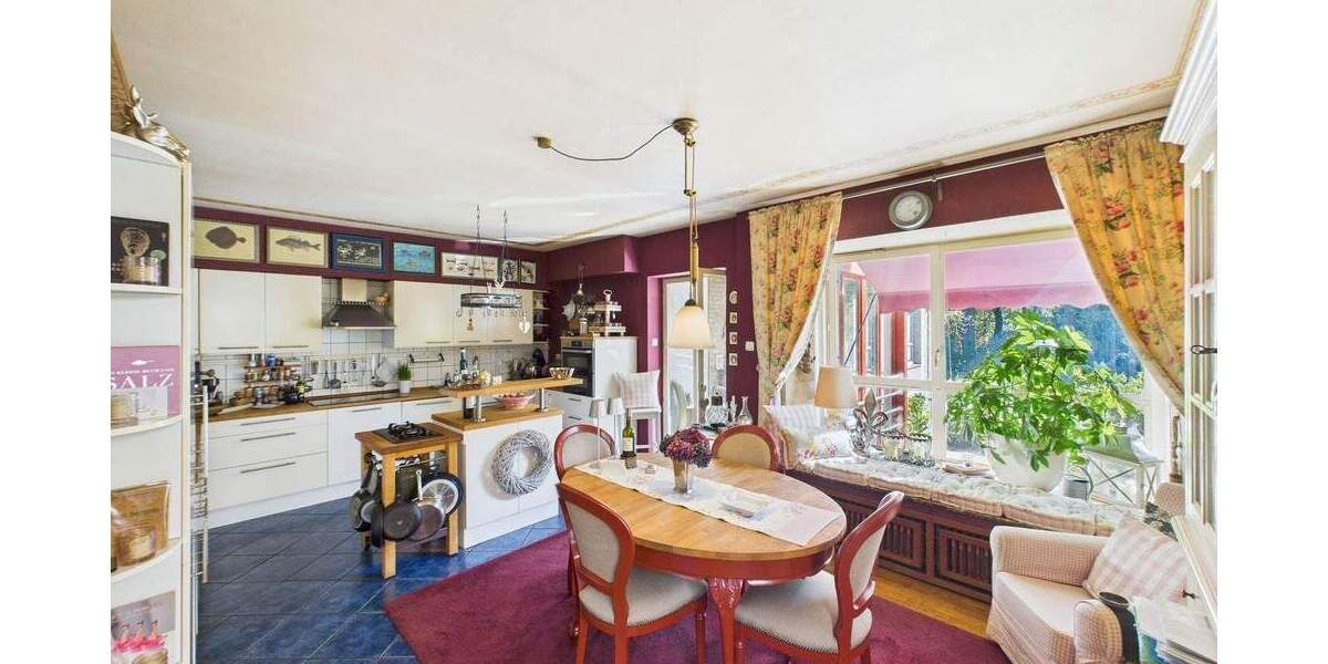 Einfamilienhaus Wassenberg - 1 Zimmer, 260 m&sup2;, 379.000&euro; | Angebot:25814266