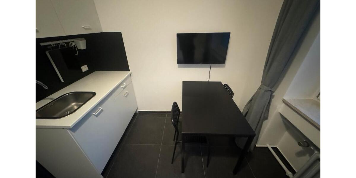 Erdgeschoßwohnung Düsseldorf Derendorf - 1 Zimmer, 20 m&sup2;, 648&euro; | Angebot:25759348
