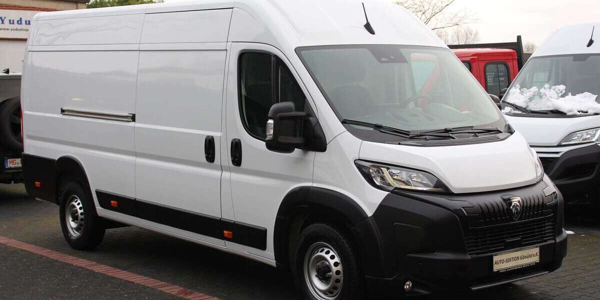 Peugeot Boxer 34.000 km 24.393 &euro; Mönchengladbach 41066