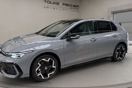 VW Golf 1.337 km 36.999 &euro; Krefeld 47805