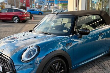 Mini John Cooper Works Cabrio 12.500 km 27.500 &euro; Hückelhoven 41836
