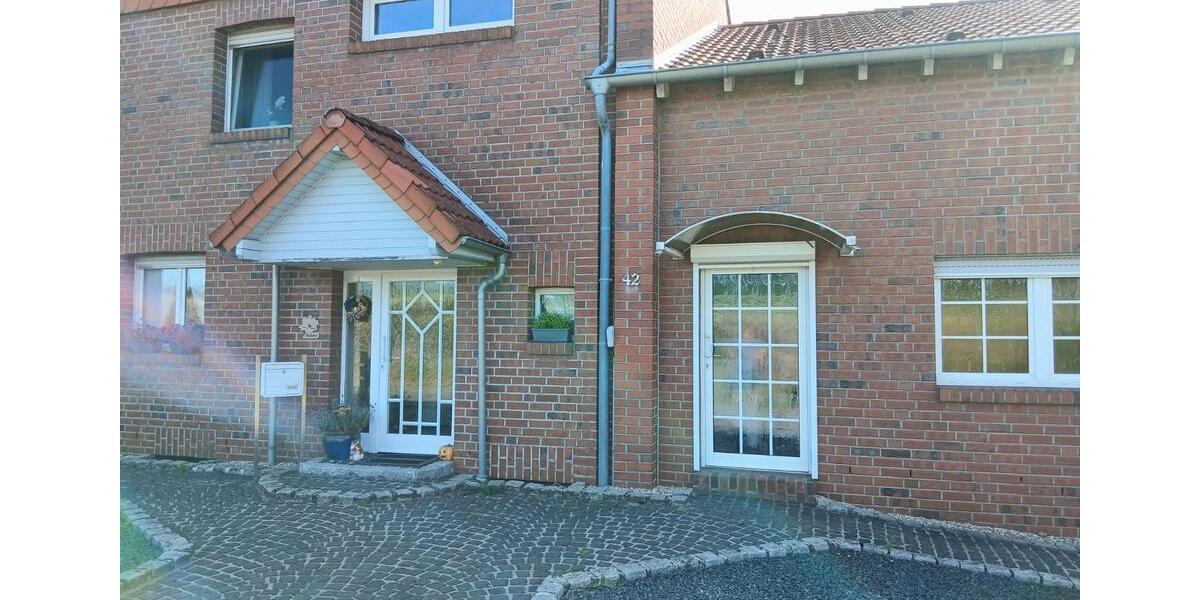 Reihenhaus Hückelhoven - 4 Zimmer, 168 m&sup2;, 368.000&euro; | Angebot:26096905