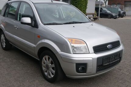 Ford Fusion 179.000 km 1.990 &euro; Düsseldorf 40233