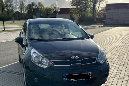 Kia Rio 153.500 km 3.990 &euro; Moers 47441
