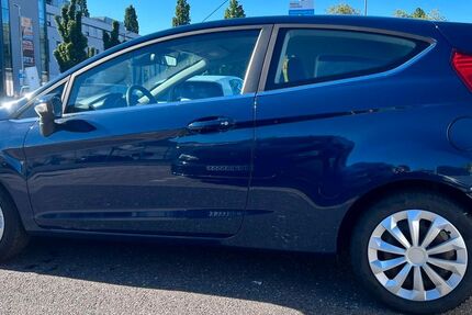 Ford Fiesta 165.570 km 4.800 &euro; Mönchengladbach 41236