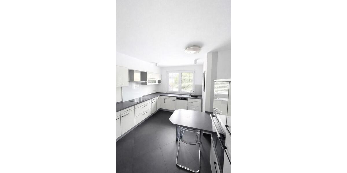 Doppelhaushälfte Mönchengladbach West - 4 Zimmer, 120 m&sup2;, 720.000&euro; | Angebot:25254770