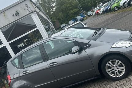 Mercedes-Benz A 160 100.000 km 5.490 &euro; Viersen 41749