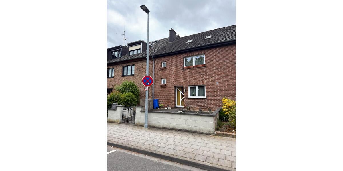 Reihenhaus Viersen Hülsdonk - 7 Zimmer, 264 m&sup2;, 445.000&euro; | Angebot:26625634