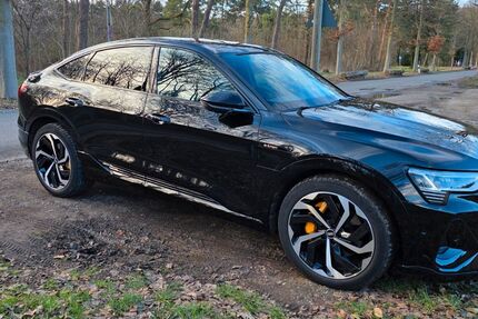 Audi e-tron 43.975 km 29.900 &euro; Krefeld 47805