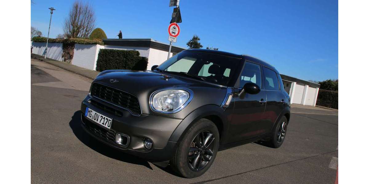 Mini Cooper S Countryman 133.000 km 9.400 &euro; Mönchengladbach 41063