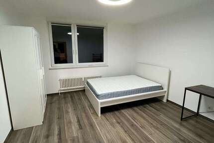 Zimmer Düsseldorf Wersten - 700&euro; | Angebot:26028763