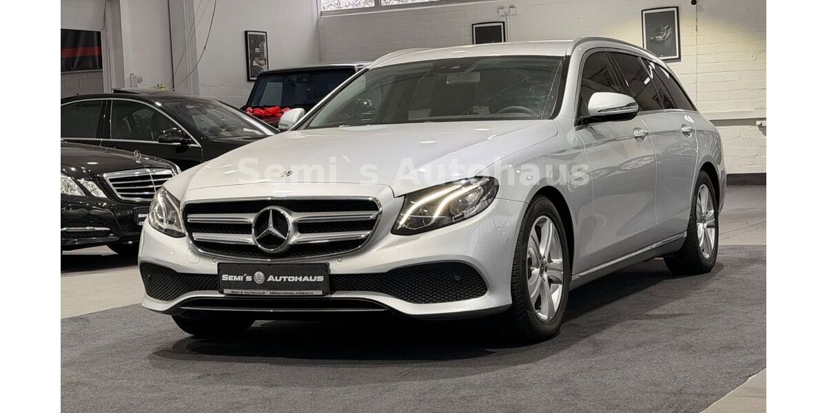 Mercedes-Benz E 220 118.624 km 23.500 &euro; Mönchengladbach 41238