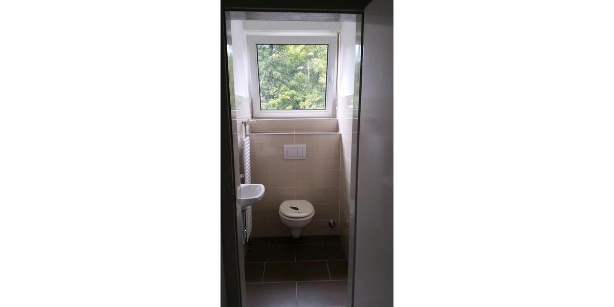 Etagenwohnung Krefeld Hülser Berg - 3 Zimmer, 87 m&sup2;, 870&euro; | Angebot:25979614