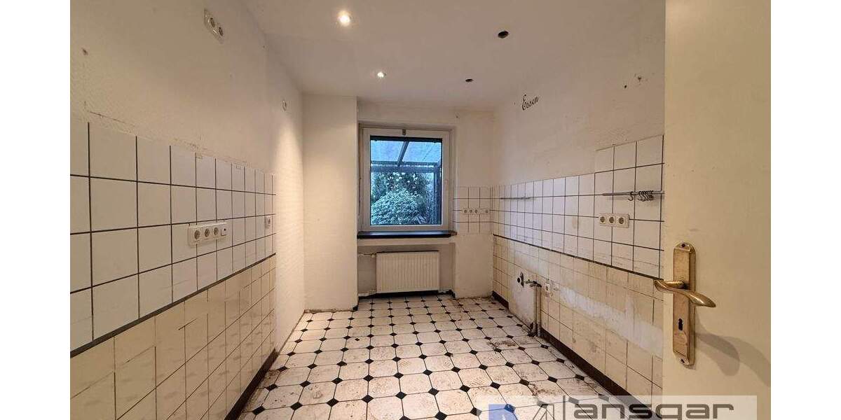 Mehrfamilienhaus, Wohnhaus Mönchengladbach / Heyden Rheydt - 6 Zimmer, 123 m&sup2;, 295.000&euro; | Angebot:25726251