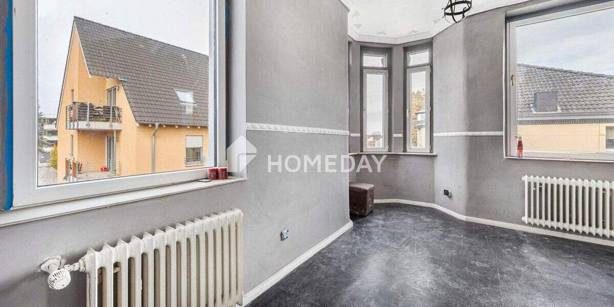 Einfamilienhaus Mönchengladbach Rheydt - 8 Zimmer, 210 m&sup2;, 349.000&euro; | Angebot:25684150