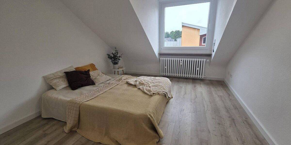 Etagenwohnung Viersen Stadtmitte - 4 Zimmer, 89 m&sup2;, 225.000&euro; | Angebot:26918749