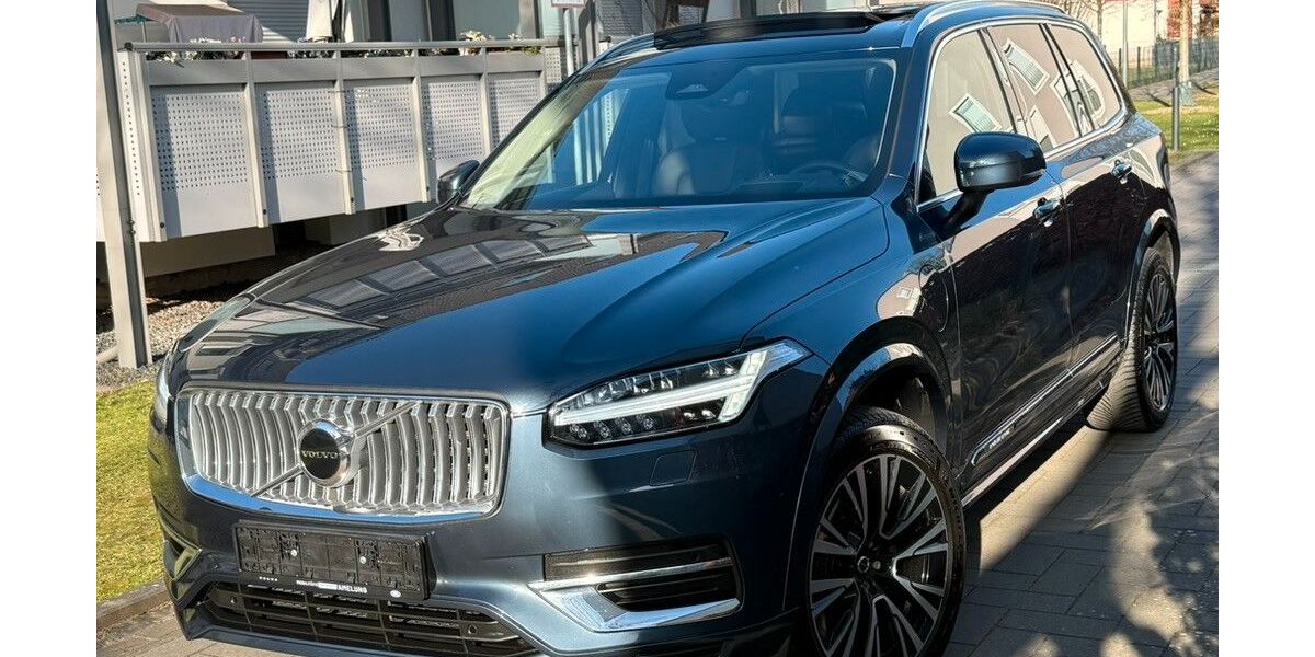Volvo XC90 137.000 km 37.840 &euro; Düsseldorf 40468