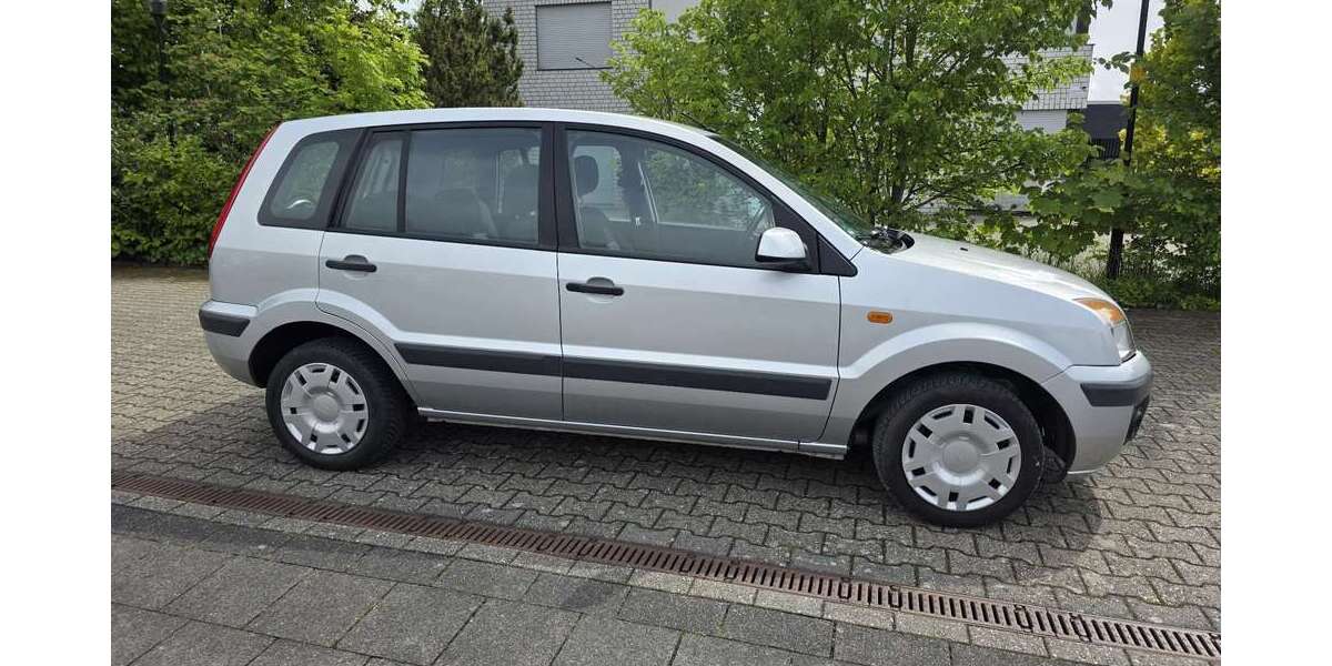 Ford Fusion 132.000 km 3.500 &euro; Mönchengladbach 41065