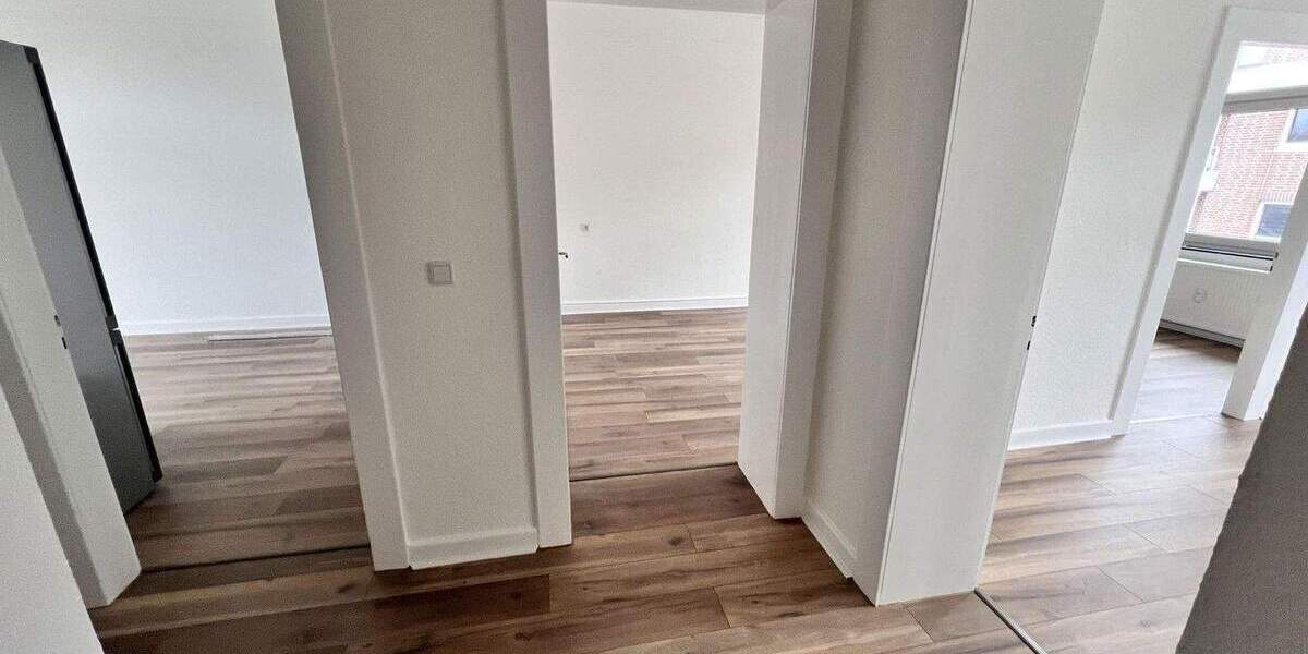 Etagenwohnung Düsseldorf Niederkassel - 2 Zimmer, 66 m&sup2;, 1.055&euro; | Angebot:25734760