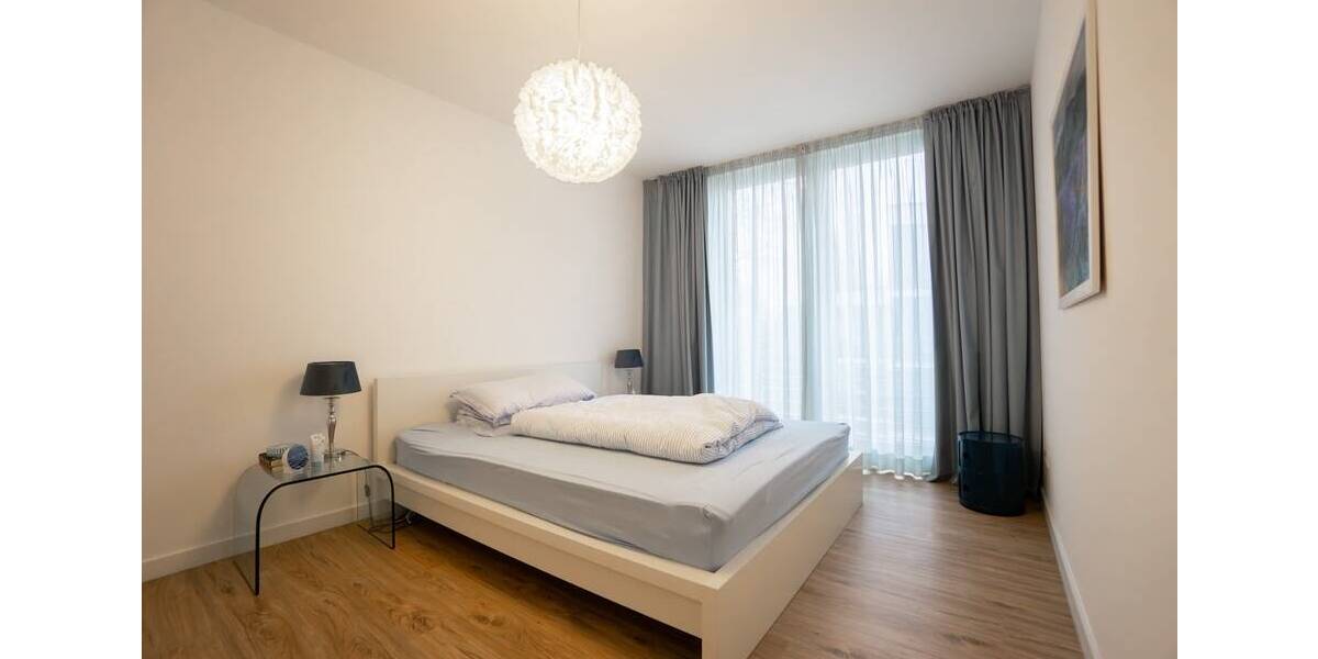 Etagenwohnung Düsseldorf Niederkassel - 3 Zimmer, 110 m&sup2;, 2.365&euro; | Angebot:26658605